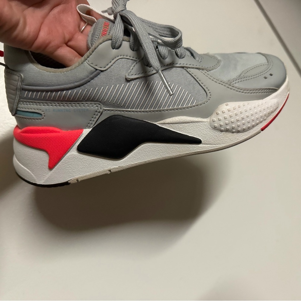 Puma Gray and Pink Women's Shoes